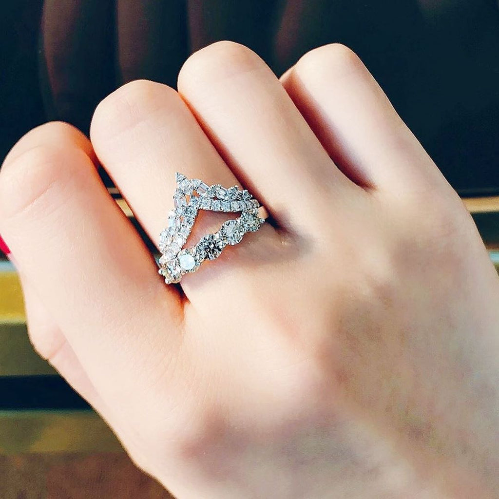 Sparkle One Carat Line Ring