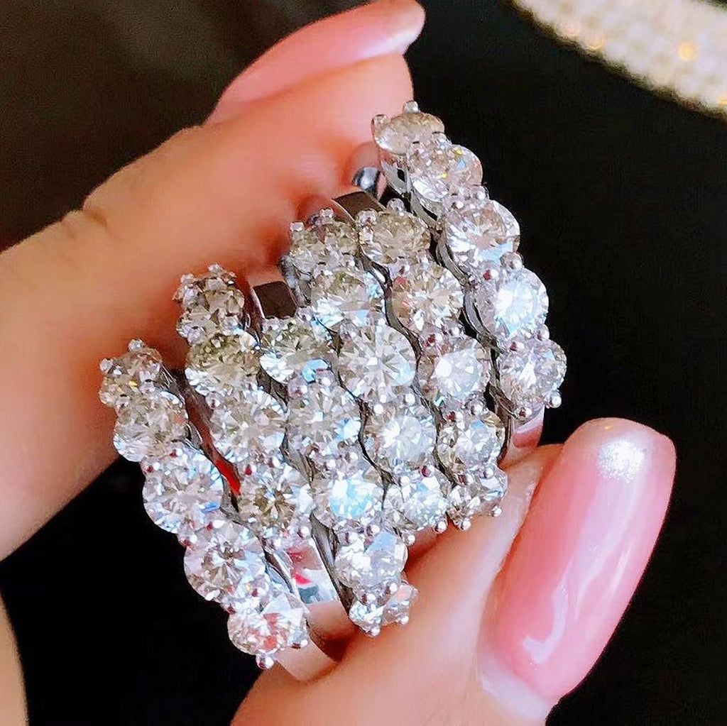 Sparkle One Carat Line Ring